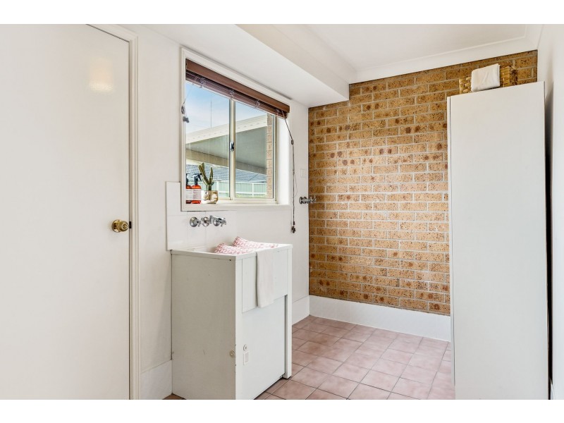 1/6 Florina Close, Cardiff South NSW 2285