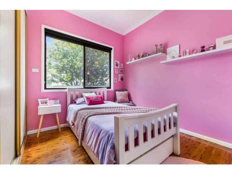 9 Fourth Street, Cardiff South NSW 2285