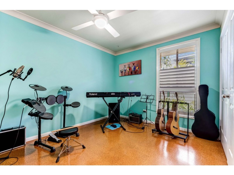 43 Willow Road, Mount Hutton NSW 2290