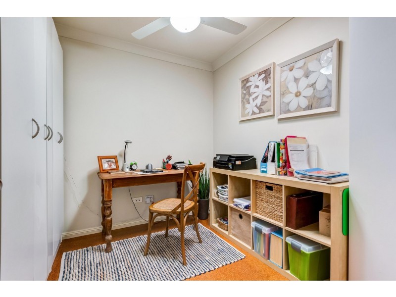 43 Willow Road, Mount Hutton NSW 2290