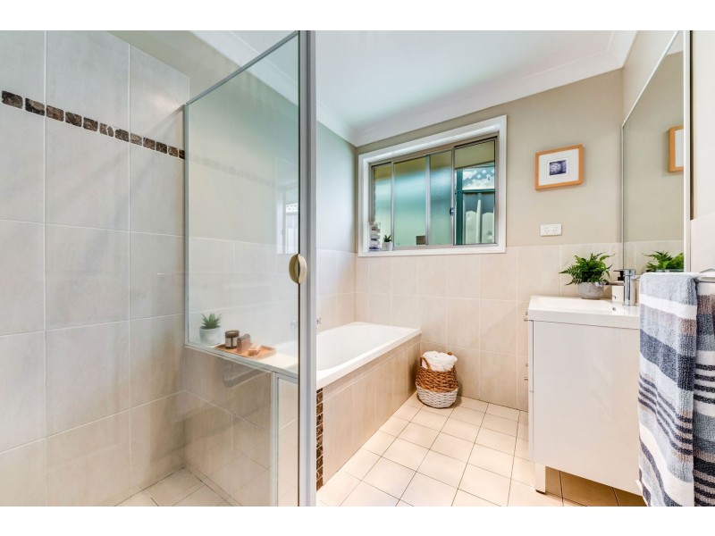 43 Willow Road, Mount Hutton NSW 2290