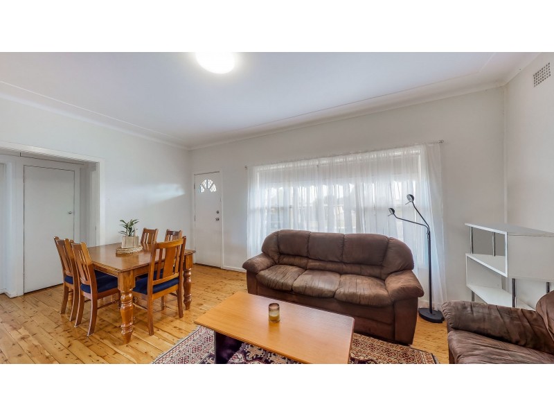 4 Margaret Street, Belmont North NSW 2280