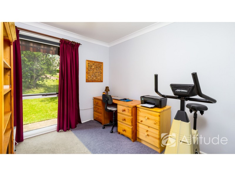 22 Chelston Street, Warners Bay NSW 2282