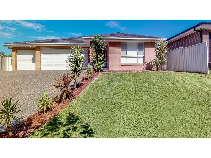 18 Eumina Street, Cameron Park NSW 2285