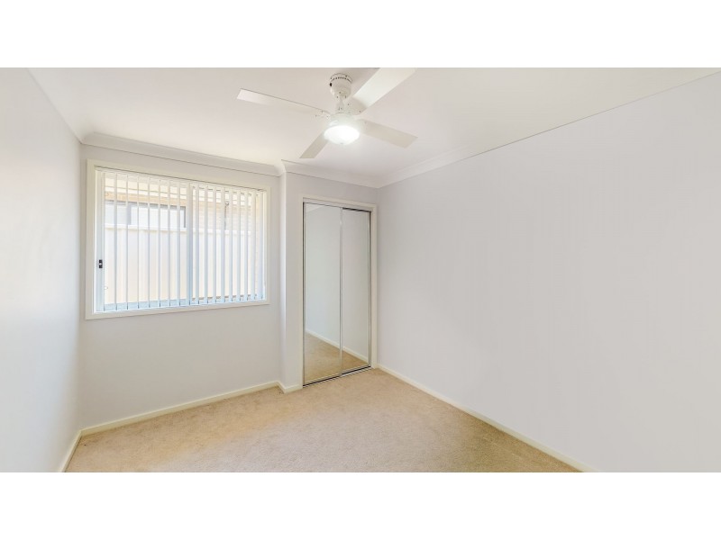 18 Eumina Street, Cameron Park NSW 2285