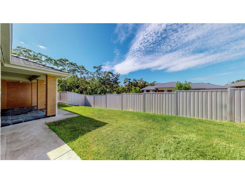 18 Eumina Street, Cameron Park NSW 2285