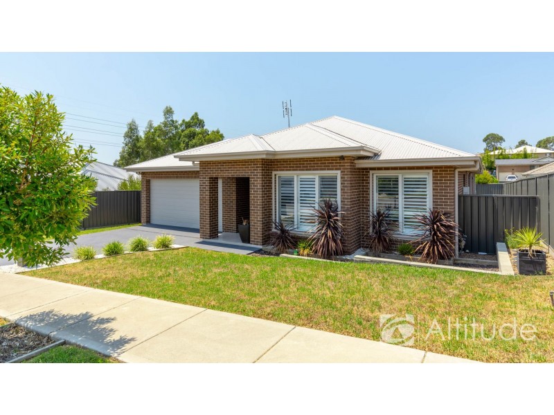 12 Chitambo Street, Macquarie Hills NSW 2285