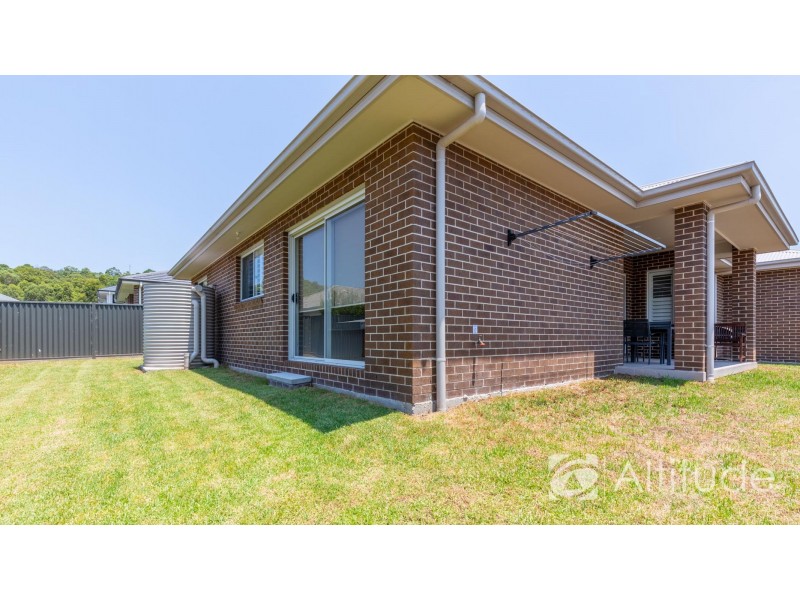 12 Chitambo Street, Macquarie Hills NSW 2285