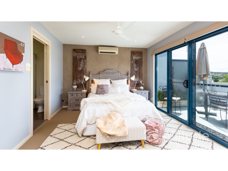 8/41 Charles Street, Warners Bay NSW 2282