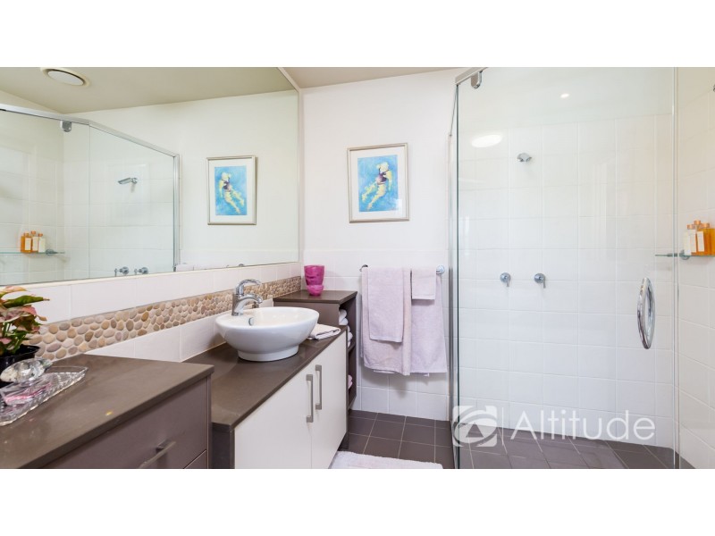 8/41 Charles Street, Warners Bay NSW 2282