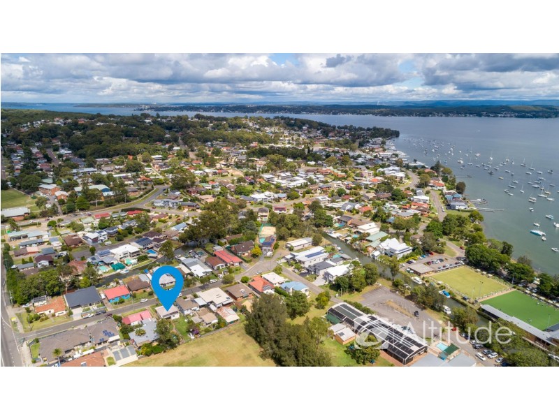 12 St Johns Drive, Croudace Bay NSW 2280