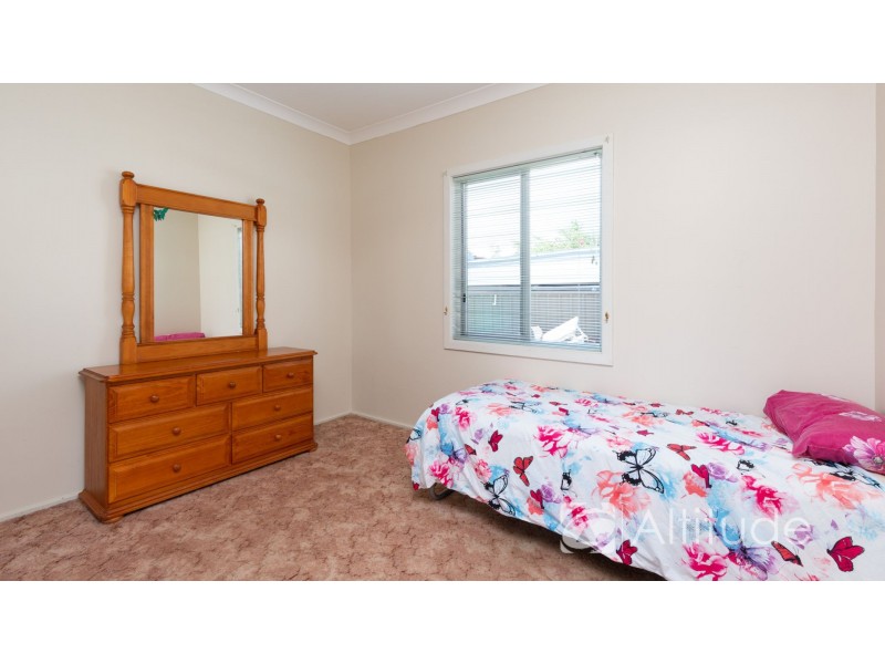 12 St Johns Drive, Croudace Bay NSW 2280