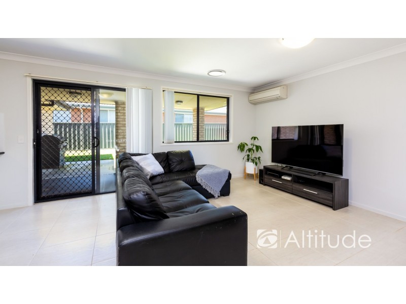 39 Wigeon Chase, Cameron Park NSW 2285