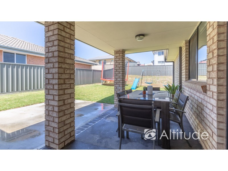 39 Wigeon Chase, Cameron Park NSW 2285