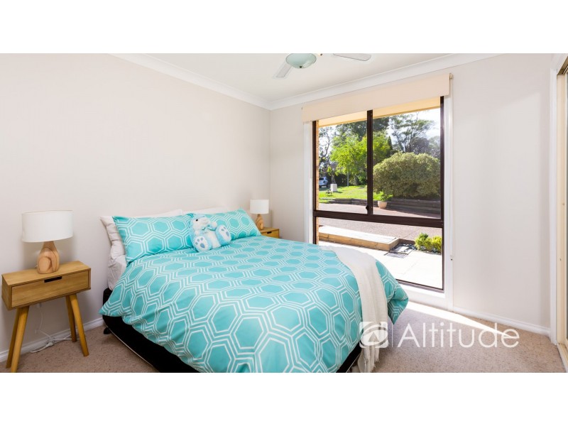 4 Clare Close, Eleebana NSW 2282