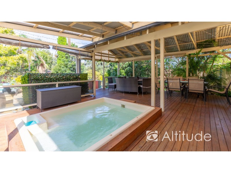 4 Clare Close, Eleebana NSW 2282