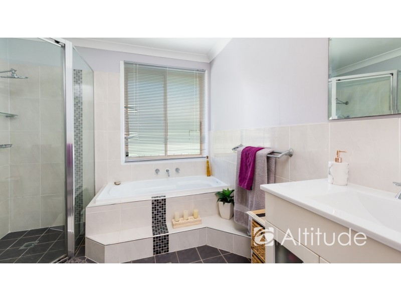 8 Lakeshore Close, Kilaben Bay NSW 2283