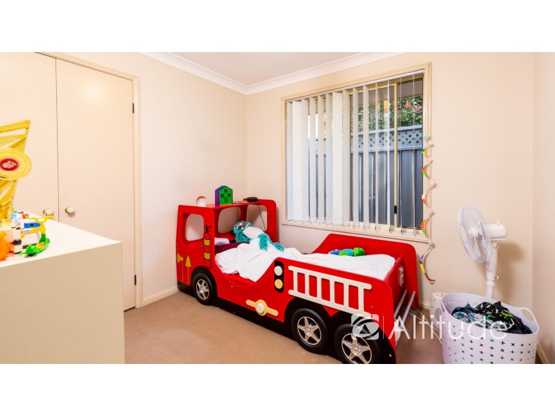 5 Era Close, Marmong Point NSW 2284
