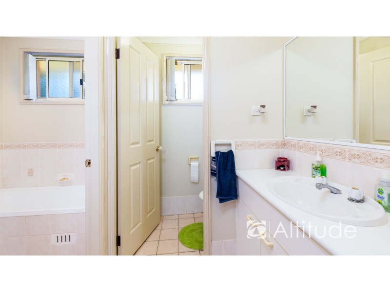 5 Era Close, Marmong Point NSW 2284