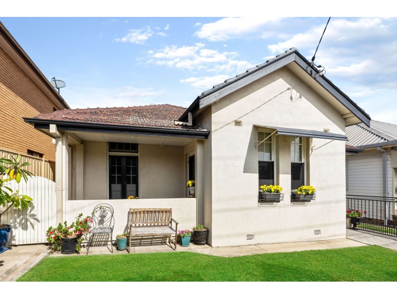 213 Denison Street, Broadmeadow NSW 2292