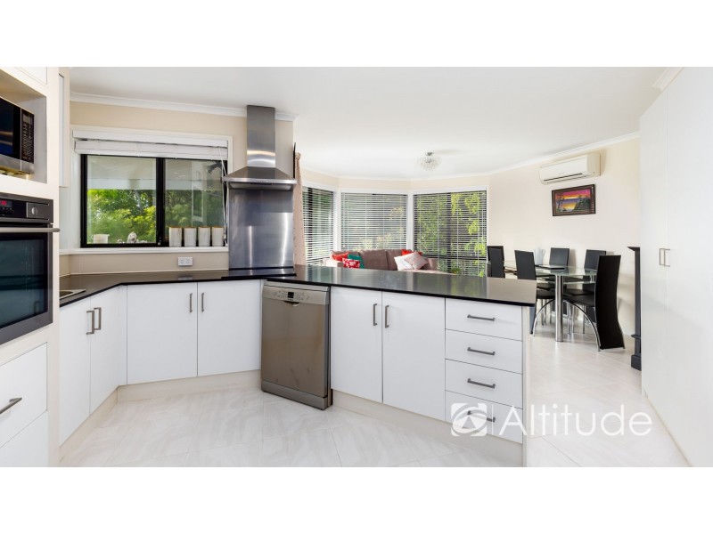16 Burrawang Boulevard, Toronto NSW 2283