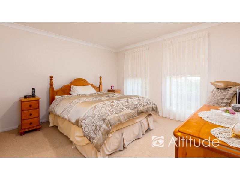 5 Glasshouse Ridge, Mount Hutton NSW 2290