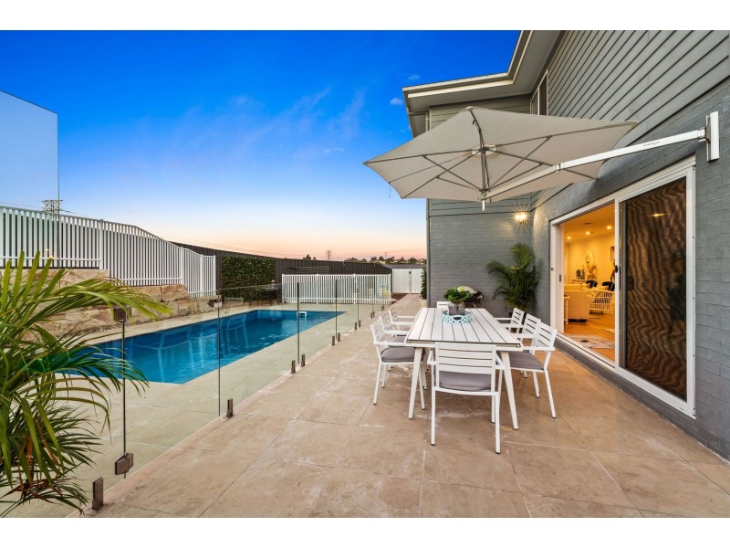 10 Kariba Close, Macquarie Hills NSW 2285