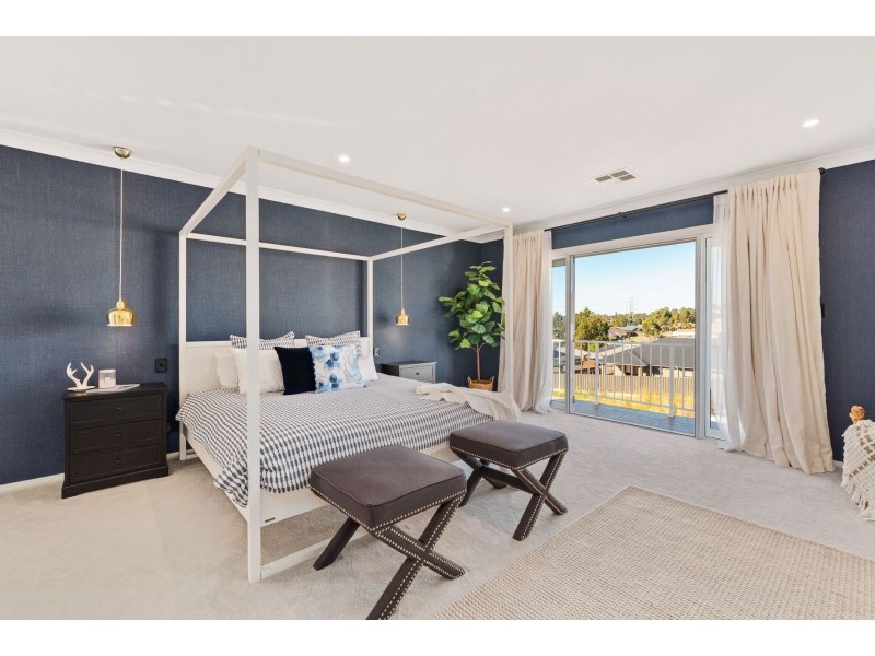 10 Kariba Close, Macquarie Hills NSW 2285