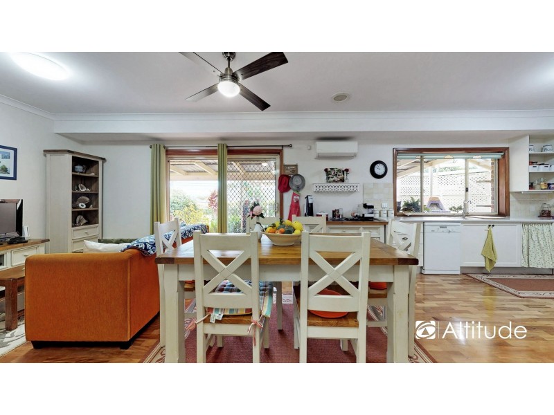 10 Warwick Way, Valentine NSW 2280