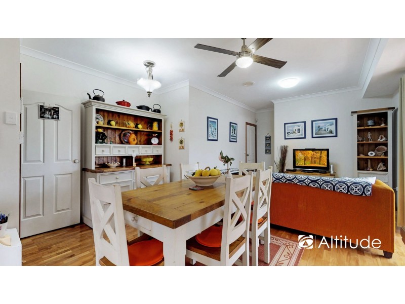 10 Warwick Way, Valentine NSW 2280