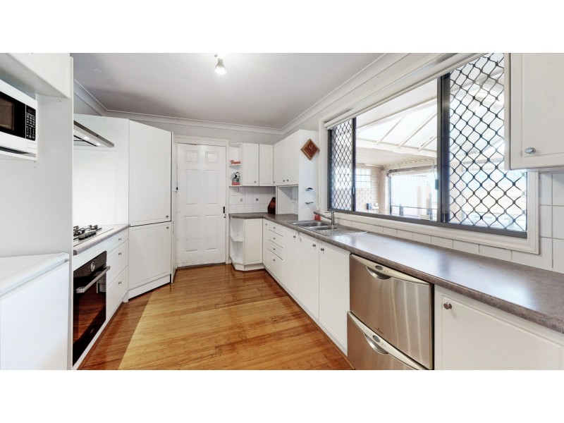 102 Auklet Road, Mount Hutton NSW 2290