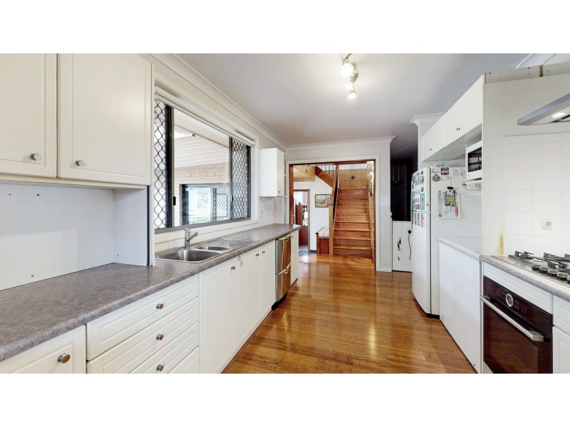 102 Auklet Road, Mount Hutton NSW 2290