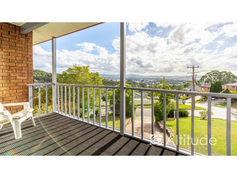 1 Amsdale Avenue, Macquarie Hills NSW 2285