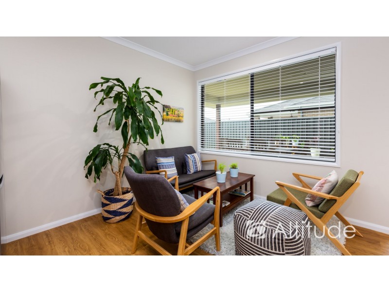 31 Lamb Street, Boolaroo NSW 2284