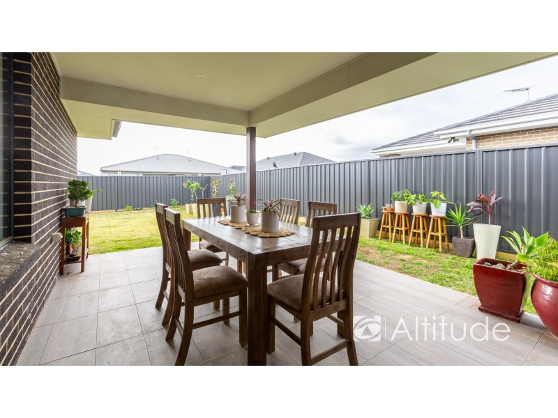31 Lamb Street, Boolaroo NSW 2284