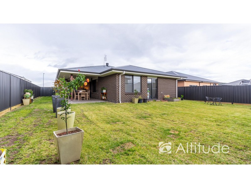 31 Lamb Street, Boolaroo NSW 2284