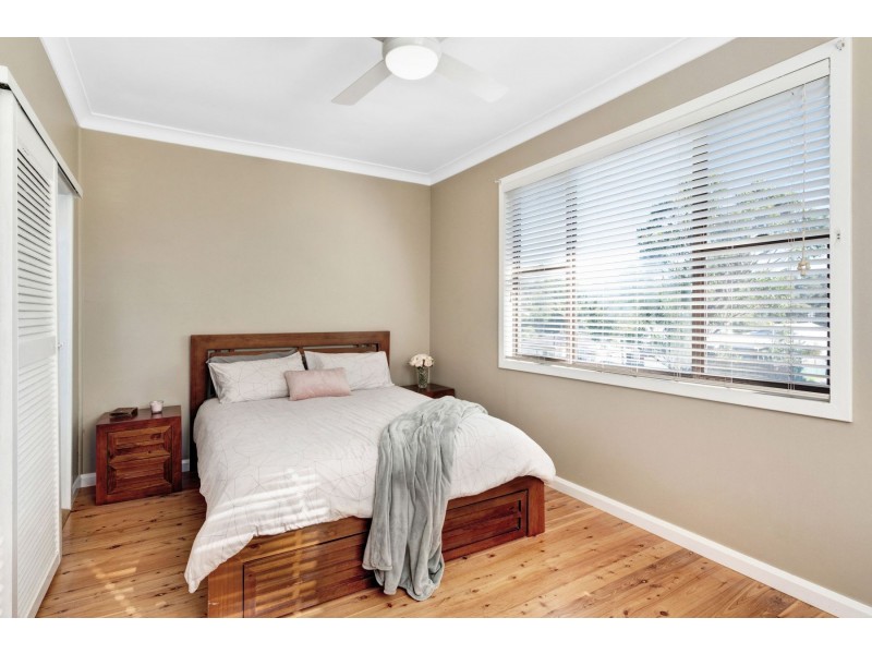 292 Warners Bay Road, Mount Hutton NSW 2290