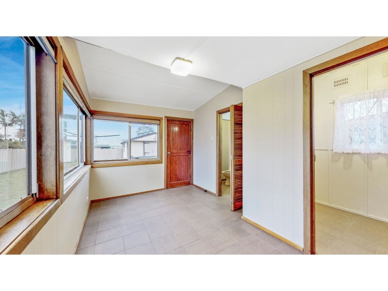 7 Waratah Street, Kahibah NSW 2290