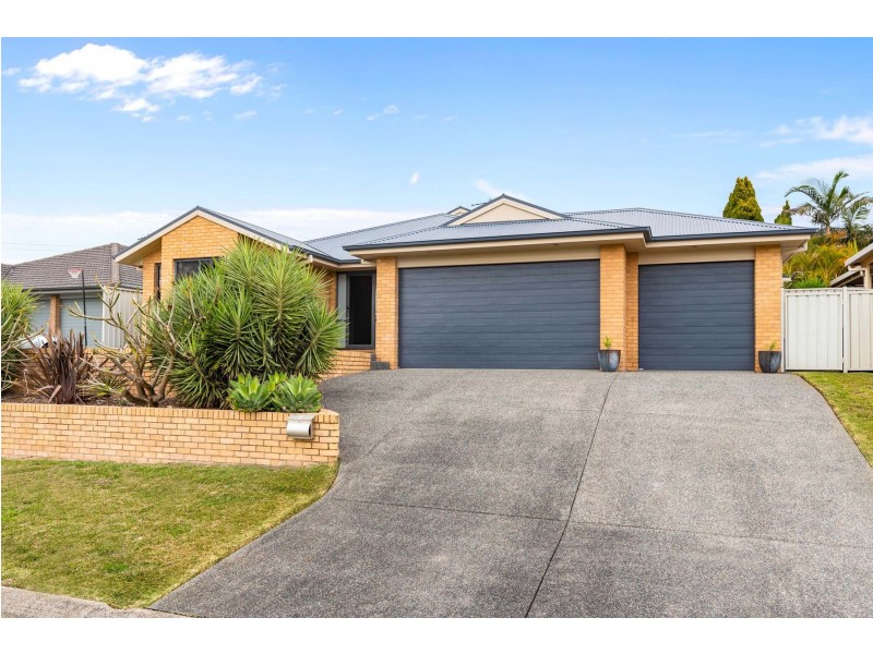 6 Krista Court, Cardiff South NSW 2285