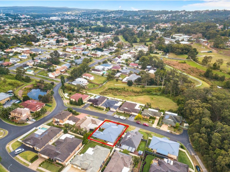6 Krista Court, Cardiff South NSW 2285