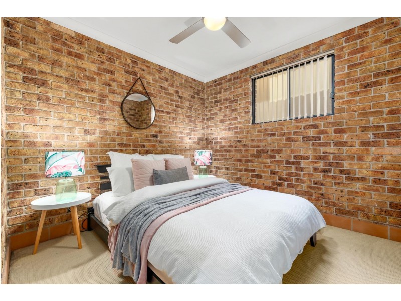 17 Rosebery Avenue, Macquarie Hills NSW 2285