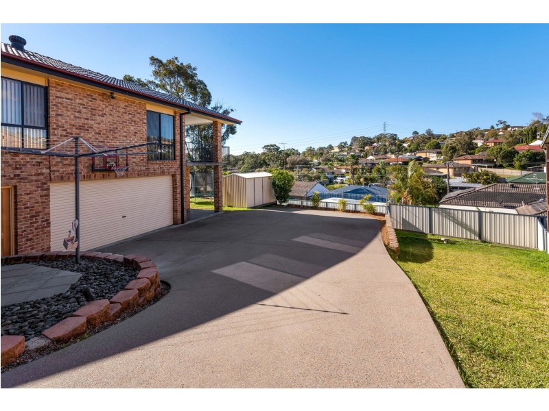 17 Rosebery Avenue, Macquarie Hills NSW 2285