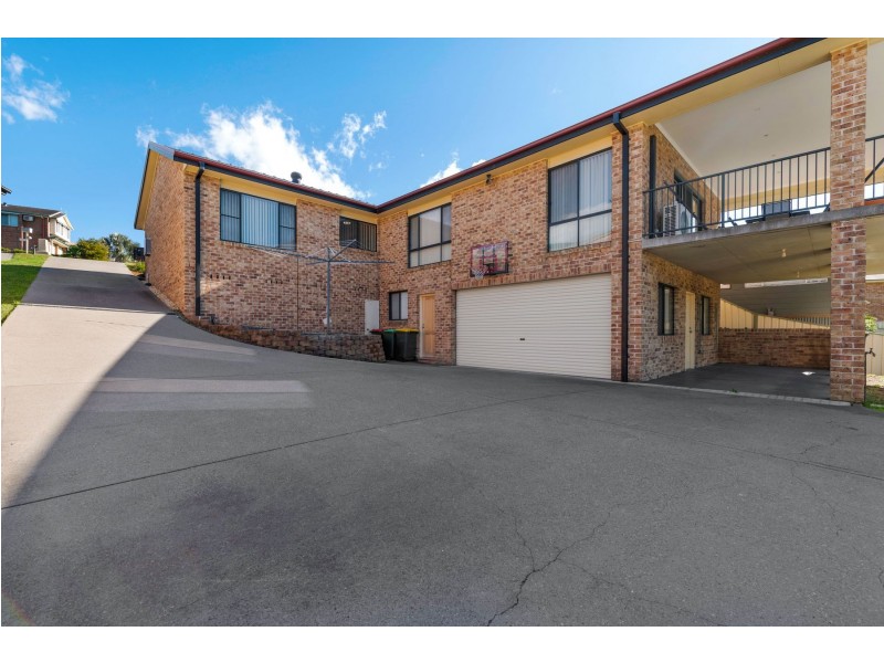 17 Rosebery Avenue, Macquarie Hills NSW 2285