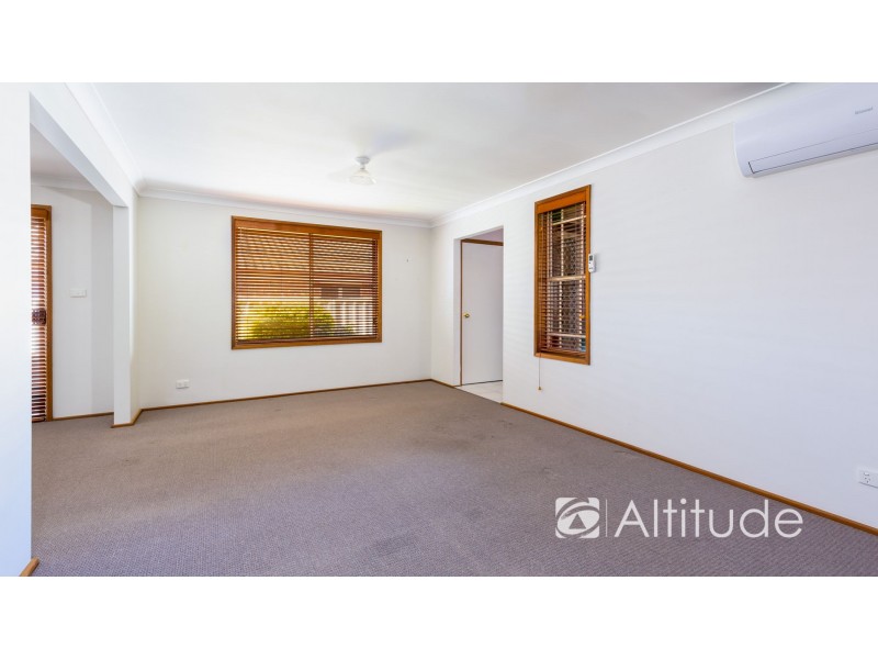 18A Tenille Close, Cameron Park NSW 2285