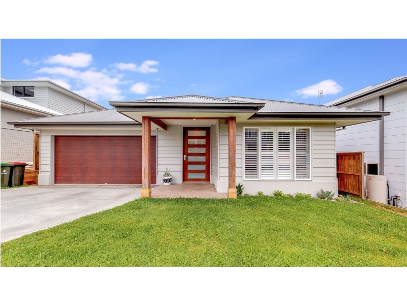 11 Rockpool Road, Catherine Hill Bay NSW 2281