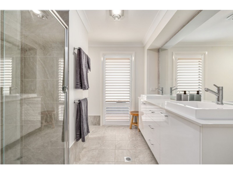 22 Blantyre Road, Macquarie Hills NSW 2285