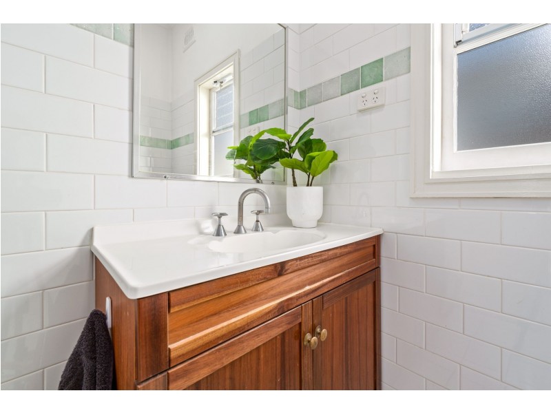 107 Brunker Road, Adamstown NSW 2289