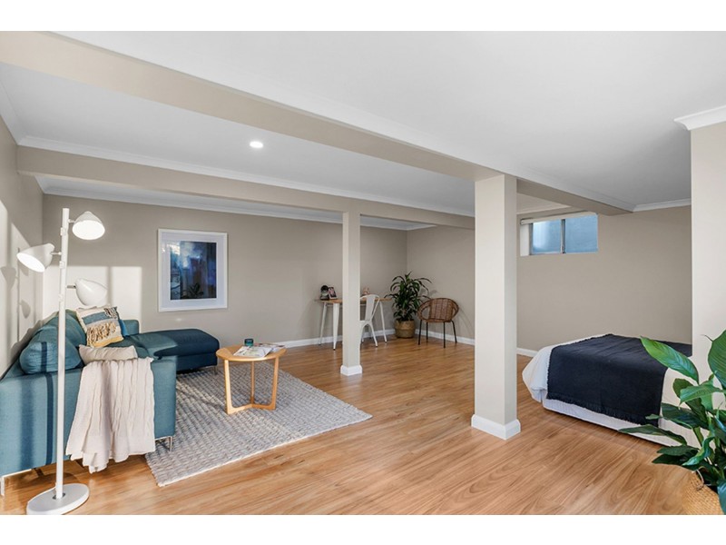 3 Labulla Place, Glendale NSW 2285