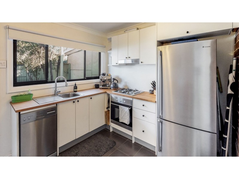 63 Rodgers Street, Carrington NSW 2294