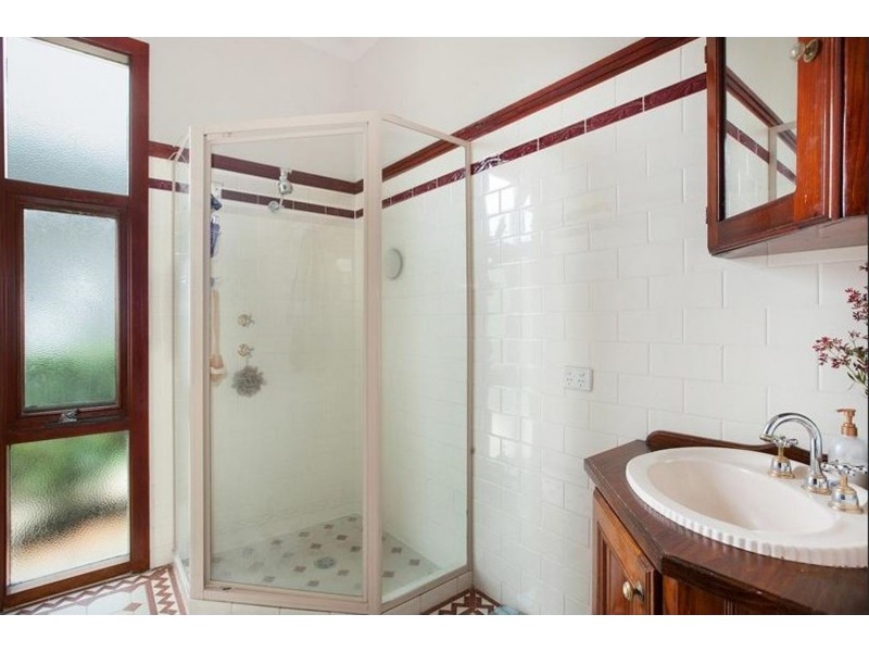 211 Park Avenue, Kotara NSW 2289